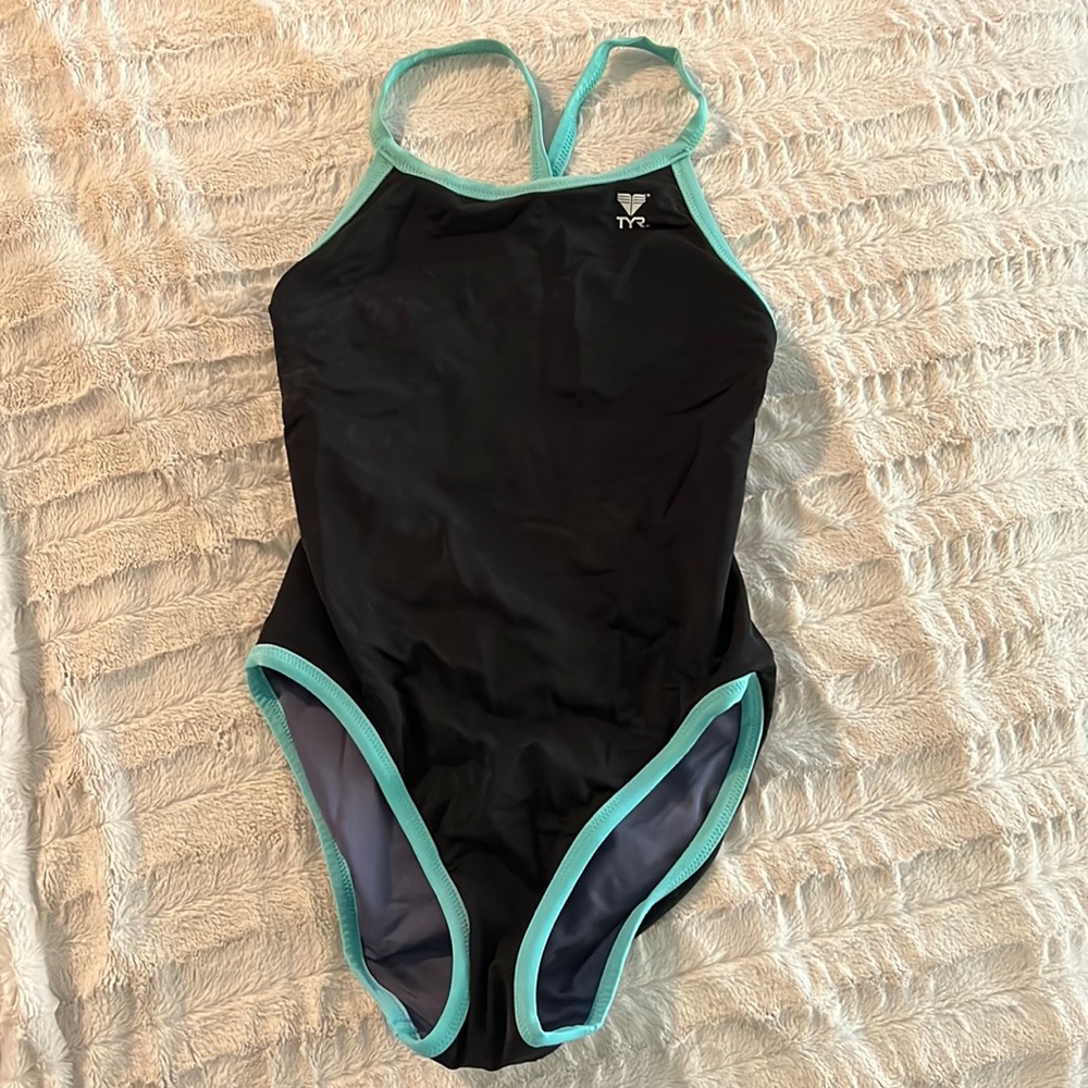 TYR one piece